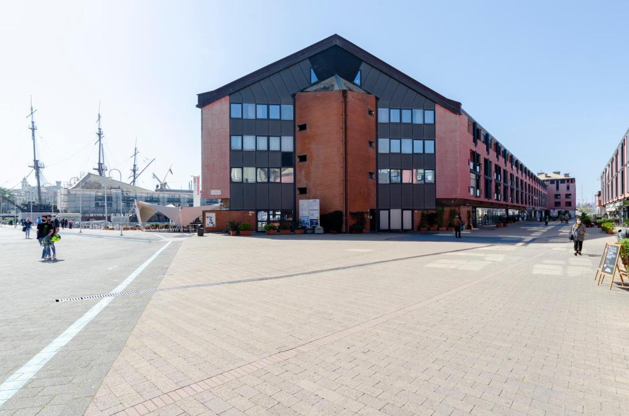 Dock Of The Bay Genova, Stylish In The Heart Of With Air Conditioning, Private Free Garage, Harbour View * Gênes